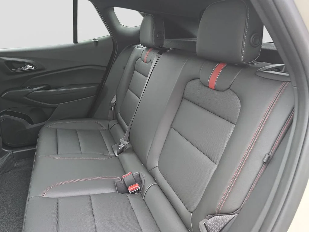 2026 Chevrolet Trax RS - Photo 14