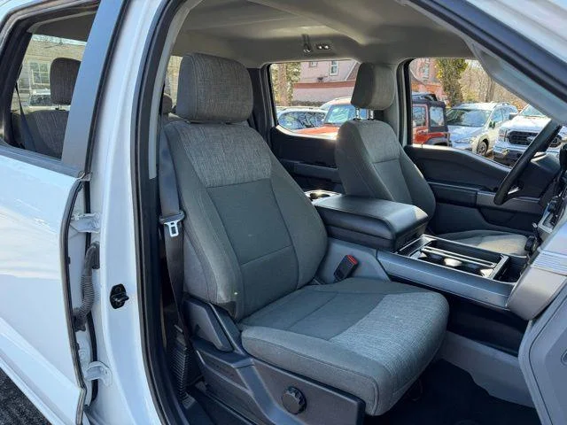 Used 2023 White Ford XLT image 14