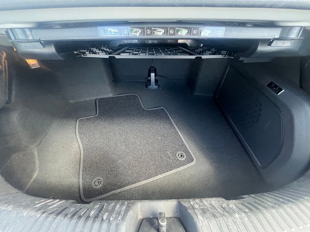 Used 2019 White Volkswagen 2.0T Final Edition SEL image 28