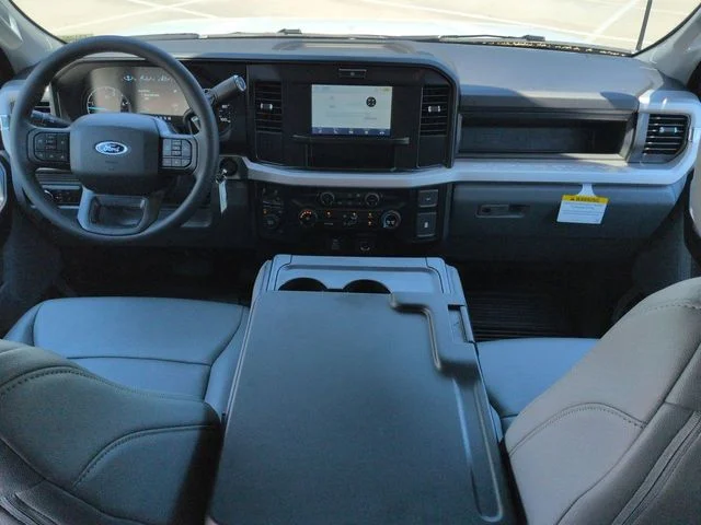 New 2026 Oxford White Ford F-450® XL image 14