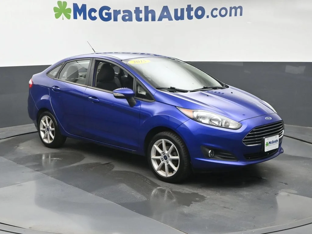 Used 2015 Ford Fiesta SE with VIN 3FADP4BJ0FM145187 for sale in Marion, IA
