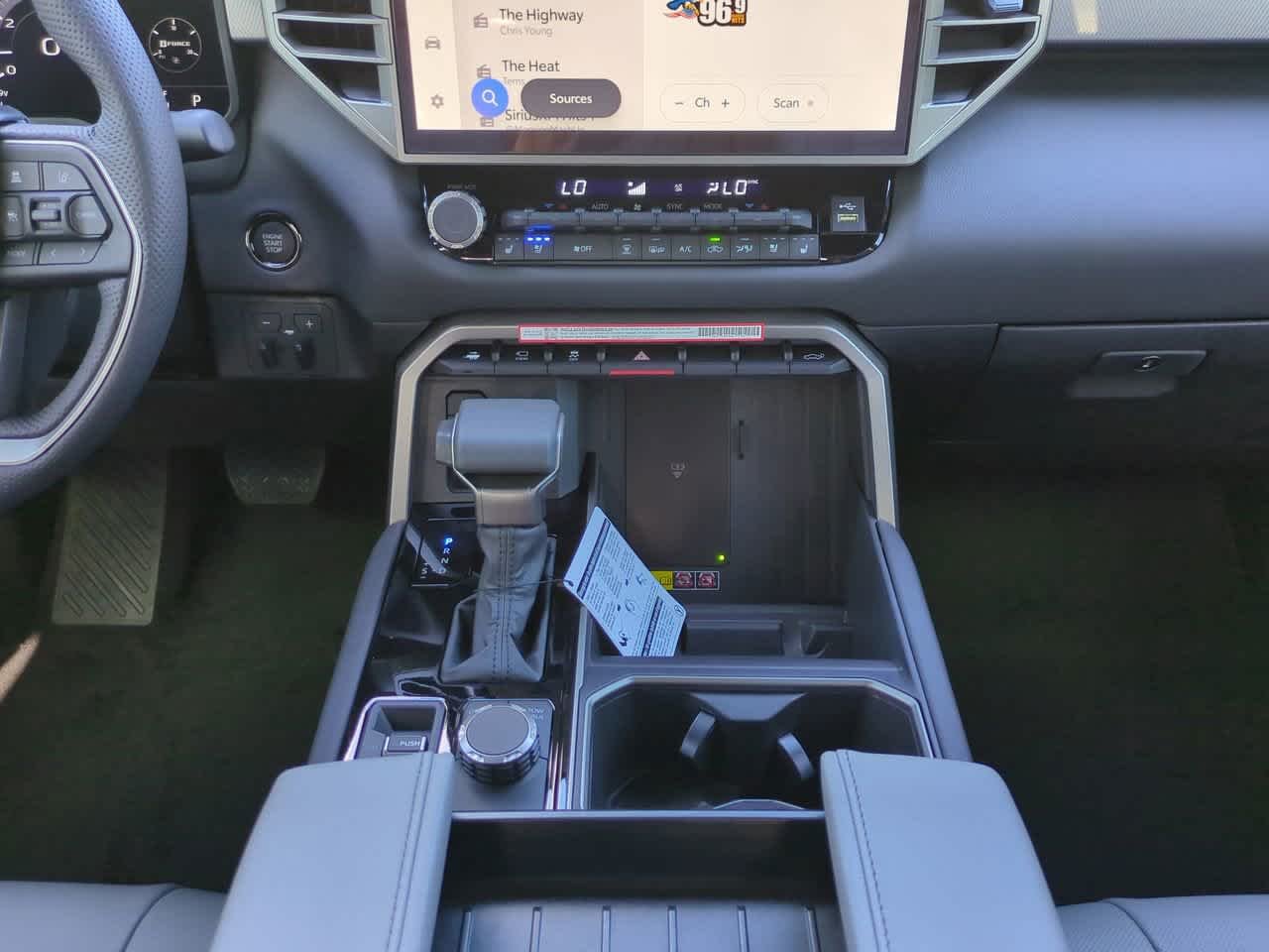 2026 Toyota Tundra Limited - Photo 18