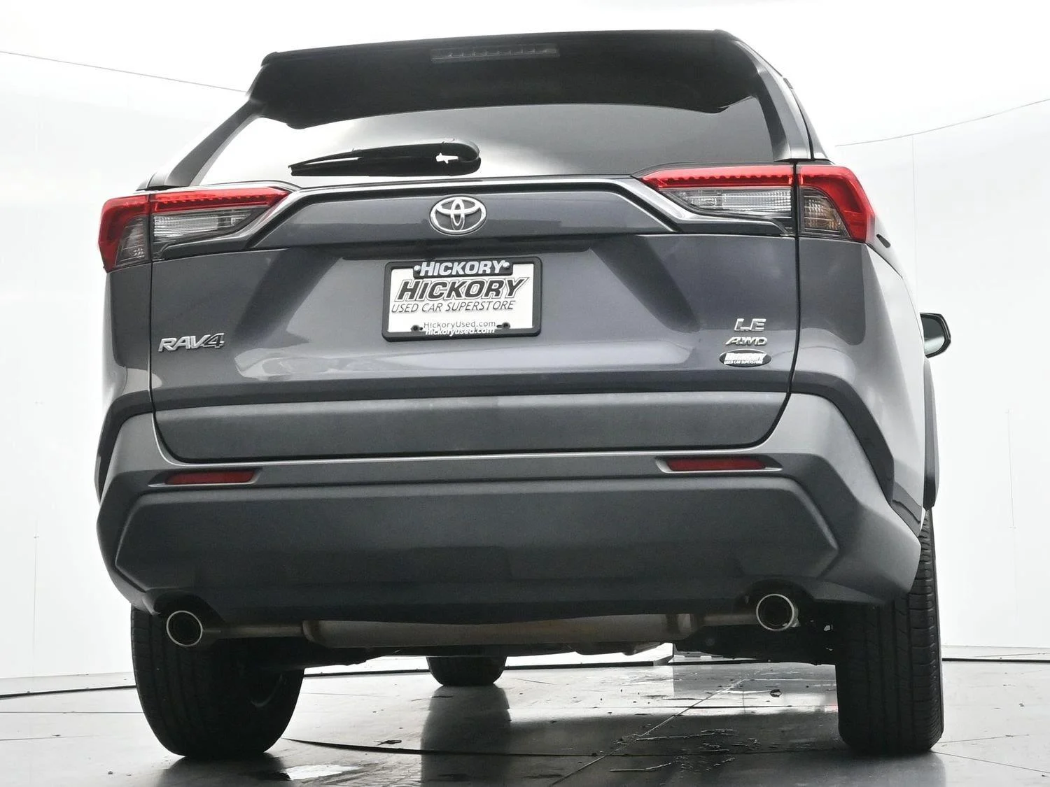 Used 2022 Magnetic Gray Metallic Toyota LE image 47