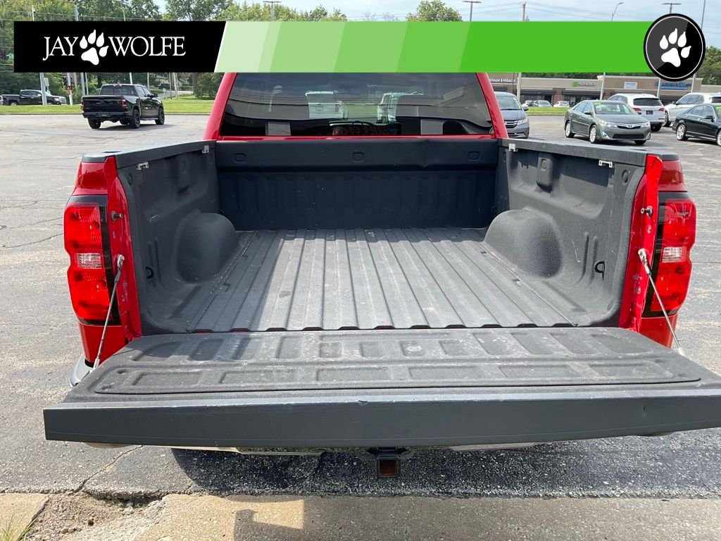 Used 2015 Red Chevrolet LT image 5