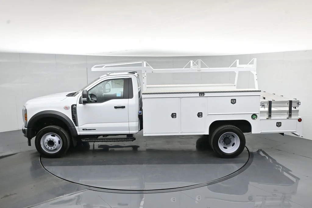 New 2025 Oxford White Ford XL image 43