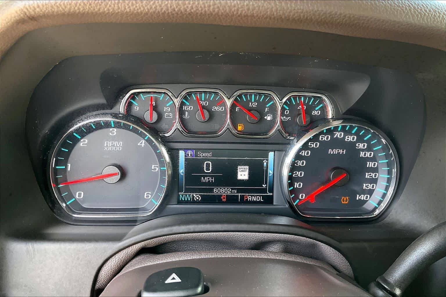 Used 2018 Iridium Metallic GMC SLT image 26