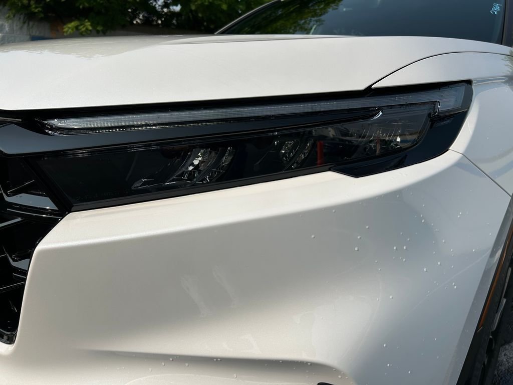 New 2026 Platinum White Pearl Honda Sport-L image 9
