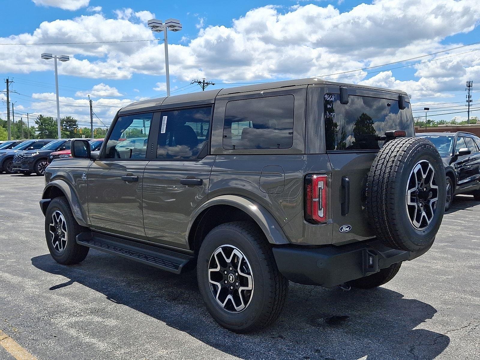 New 2026 Marsh Gray Ford Outer Banks® image 3