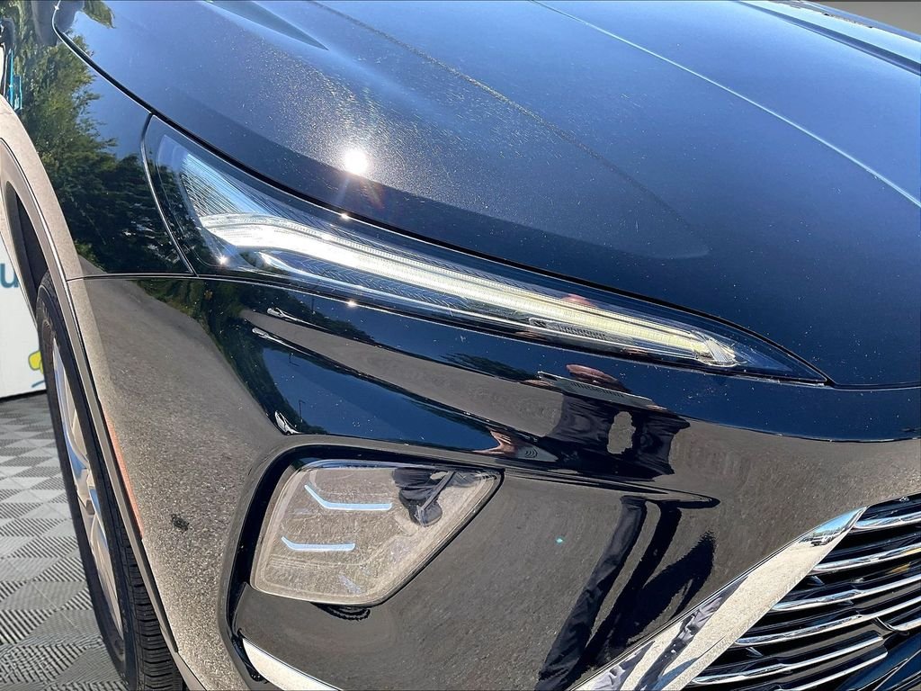 Used 2025 Ebony Twilight Metallic Buick Preferred image 30