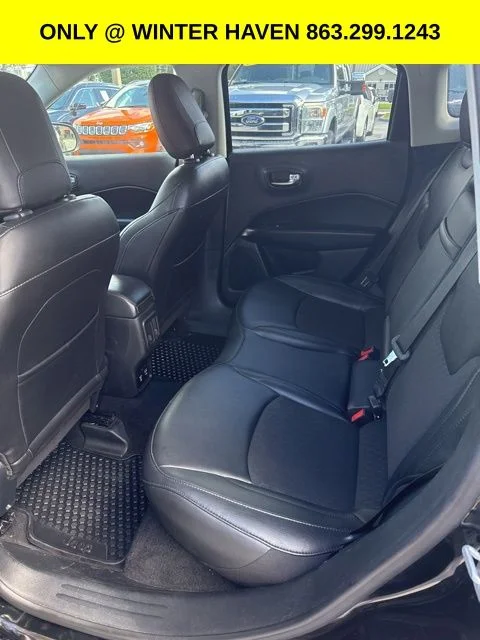 Used 2019 Black Jeep Latitude image 5