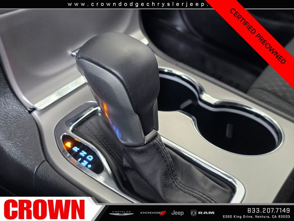 Certified Used 2018 Silver Jeep Laredo E image 32