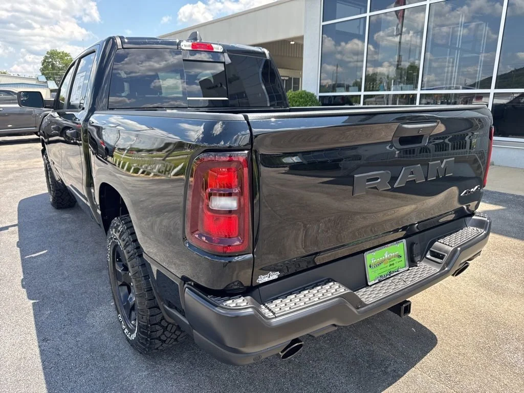 New 2026 Diamond Black Crystal Pearl-Coat Exterior Paint RAM Warlock image 7