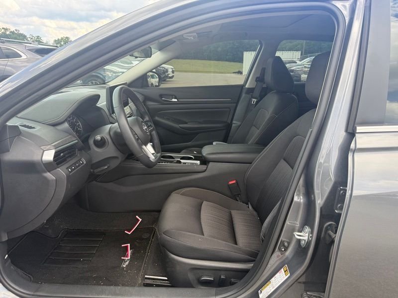 Used 2024 Gray Nissan 2.5 SV image 10