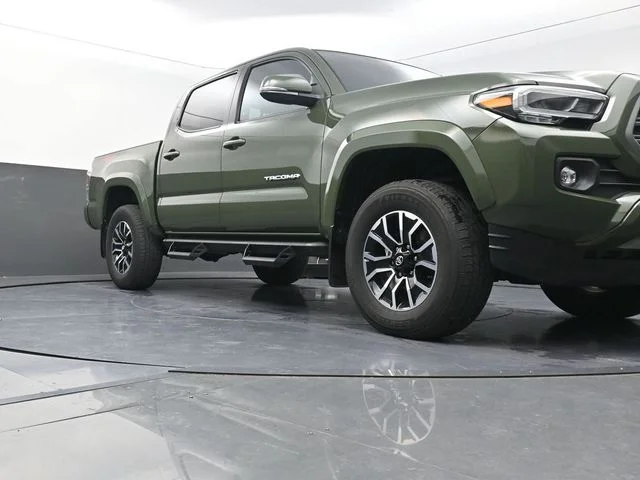 Used 2022 Green Toyota TRD Sport image 31