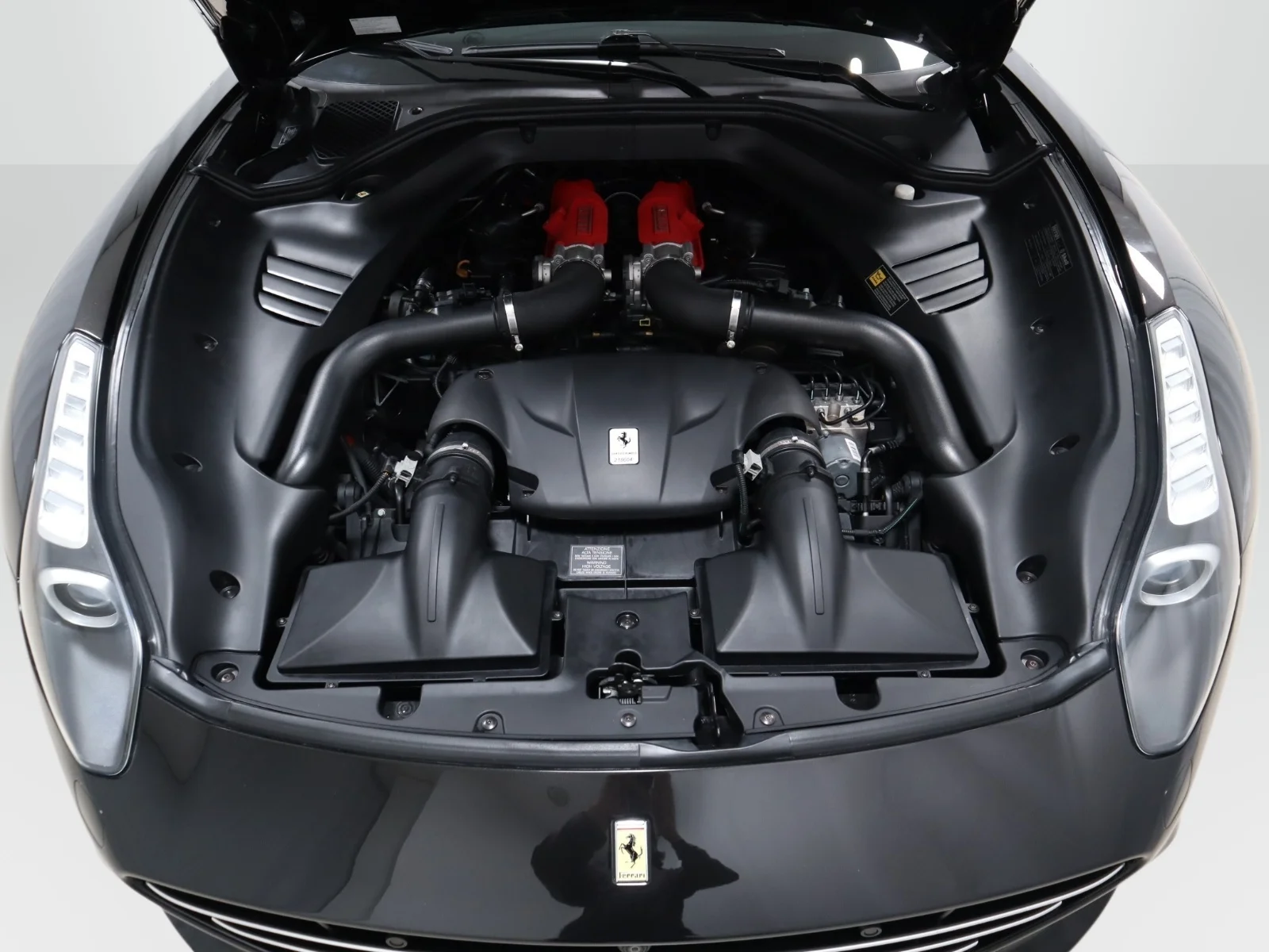 2016 Ferrari California T Base - Photo 19