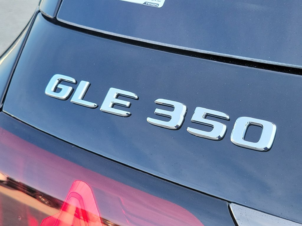New 2027 Black Mercedes-Benz GLE 350 image 8