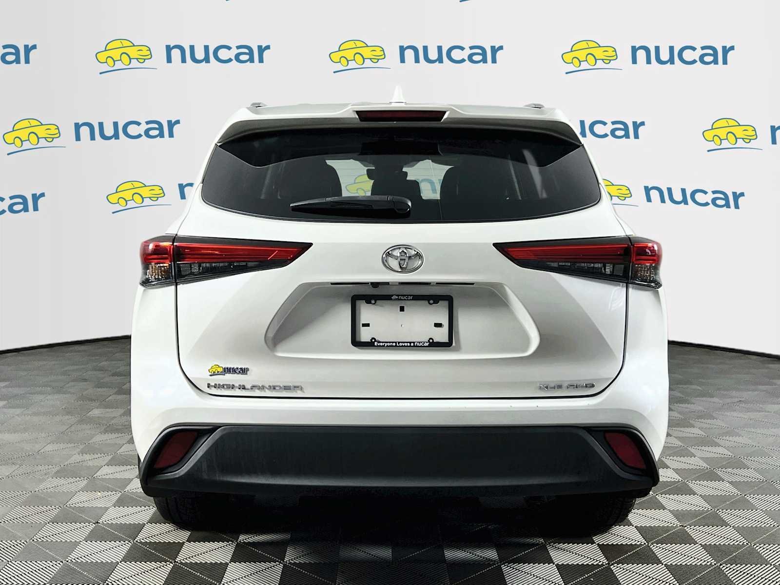 Used 2021 Blizzard Pearl Toyota XLE image 6