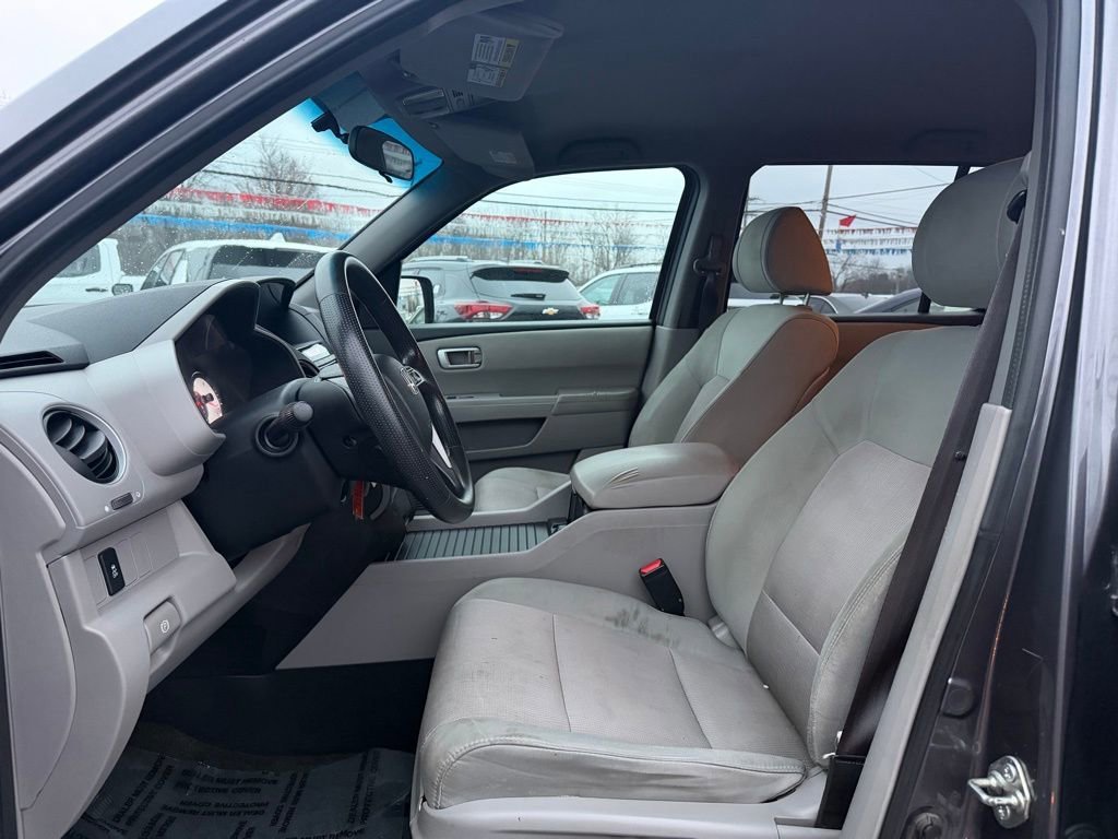 Used 2015 Honda Pilot EX with VIN 5FNYF4H42FB049095 for sale in Wellington, OH