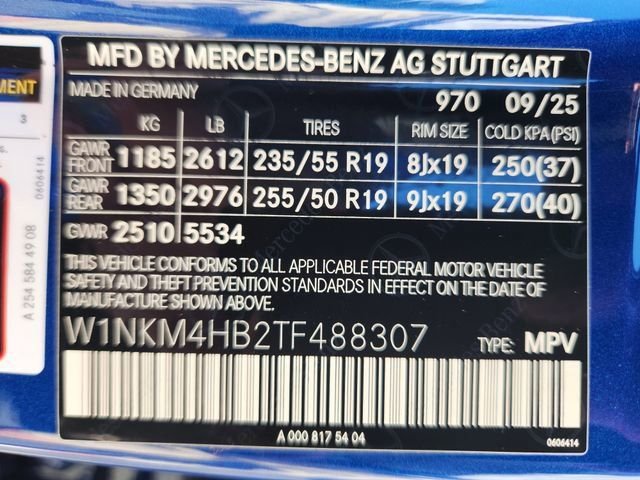 Certified Used 2026 Blue Mercedes-Benz GLC 300 image 24