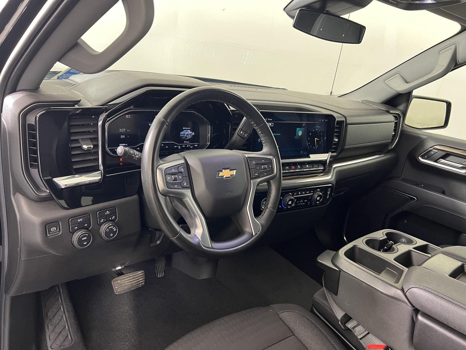 Used 2024 Black Chevrolet LT image 3