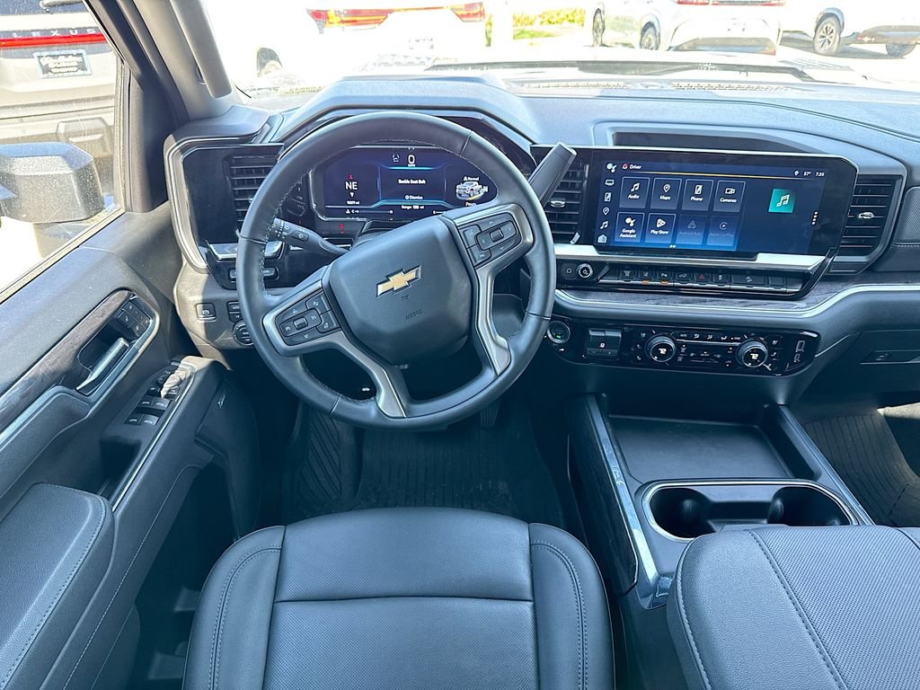 Used 2025 Black Chevrolet LTZ image 11