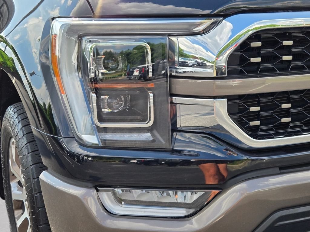Used 2023  Ford King Ranch image 2