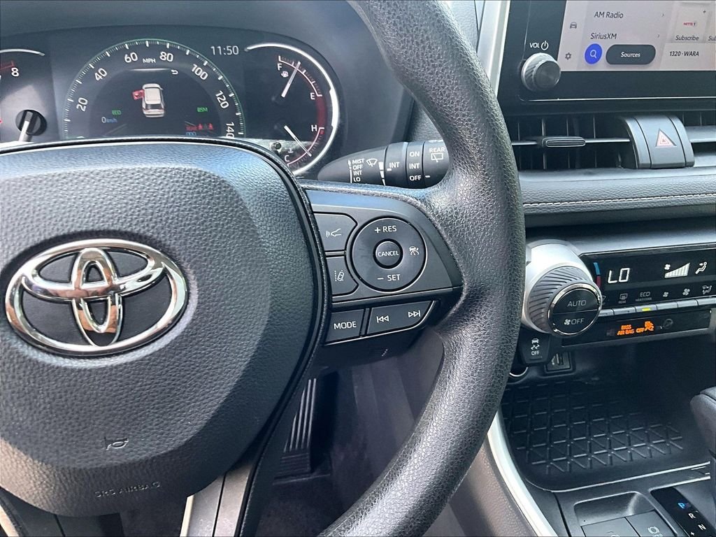 Used 2025 White Toyota XLE image 23