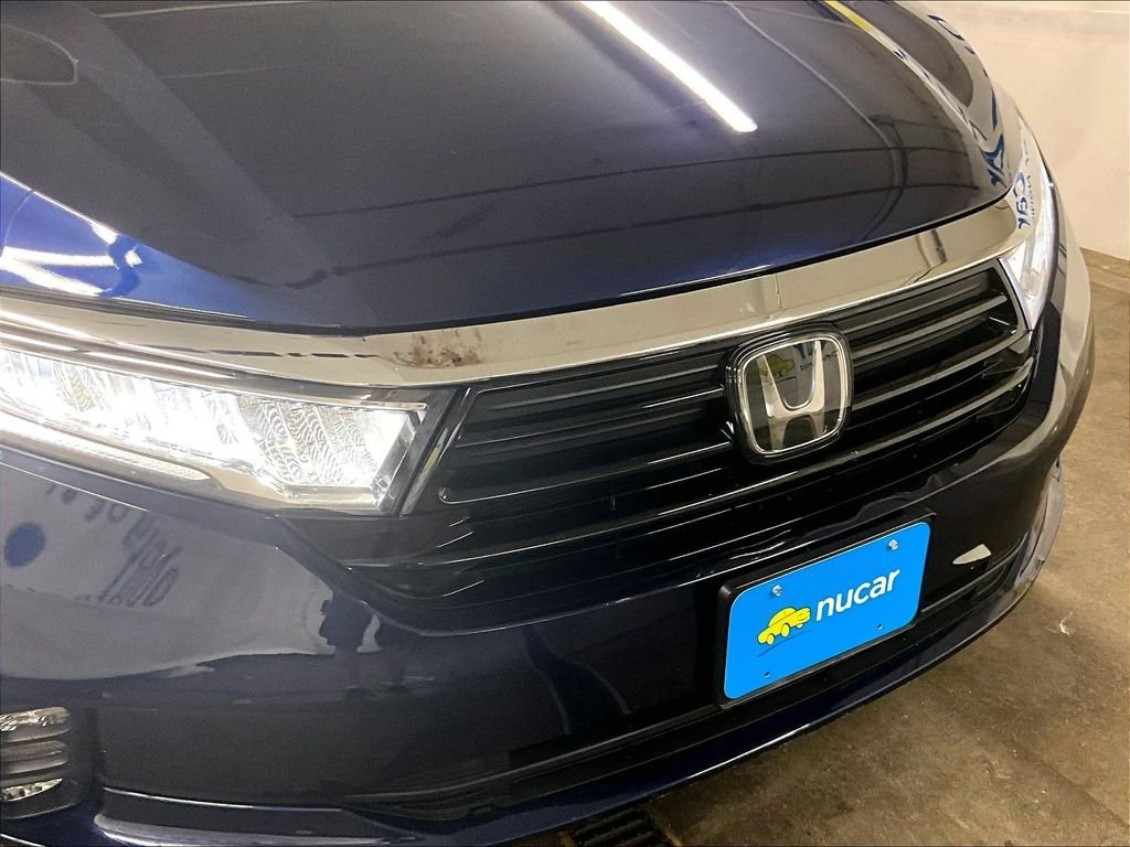 Used 2024 Blue Honda EX-L image 31