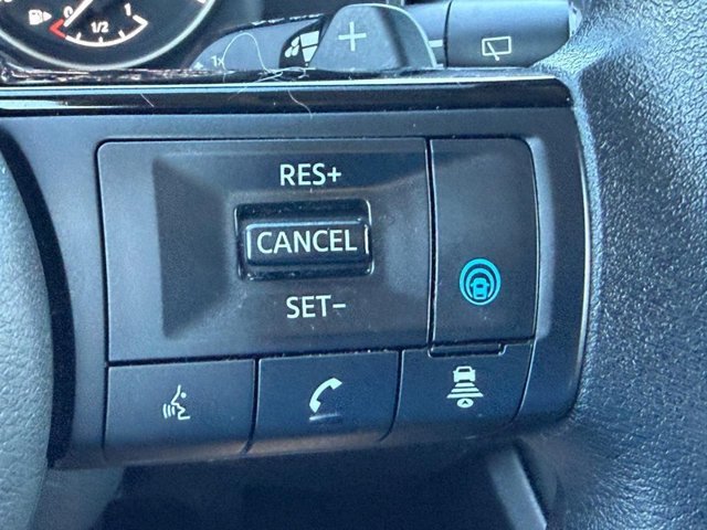 Used 2023 White Nissan SV Intelligent AWD image 19