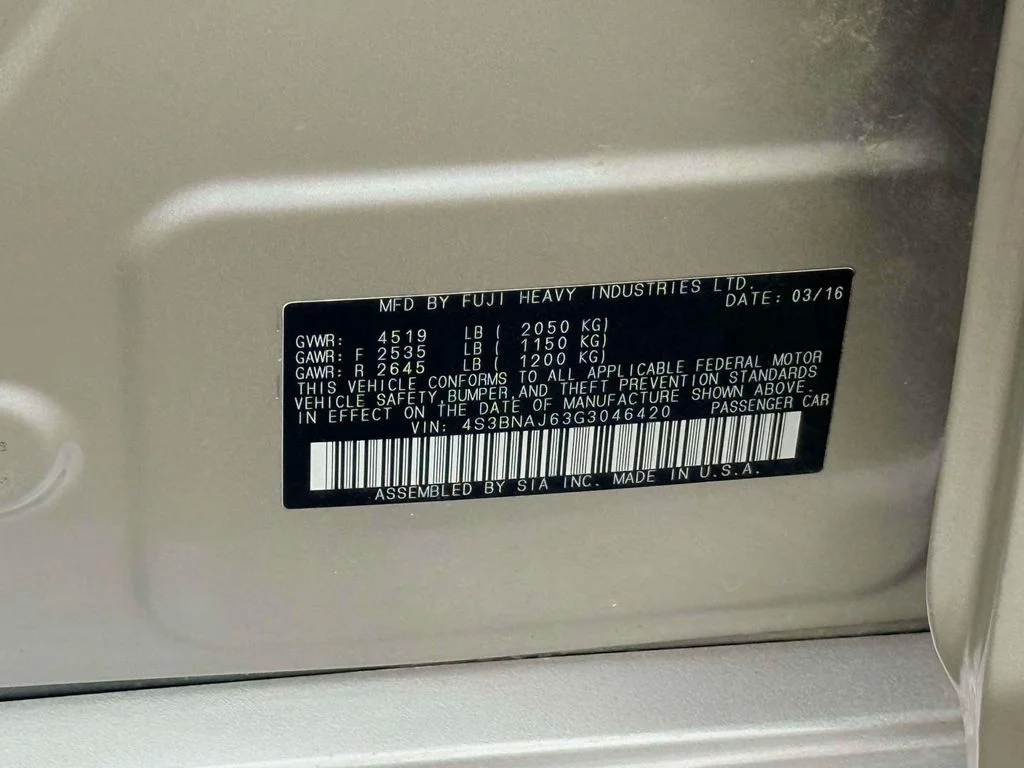 Used 2016 Gray Subaru 2.5i image 15
