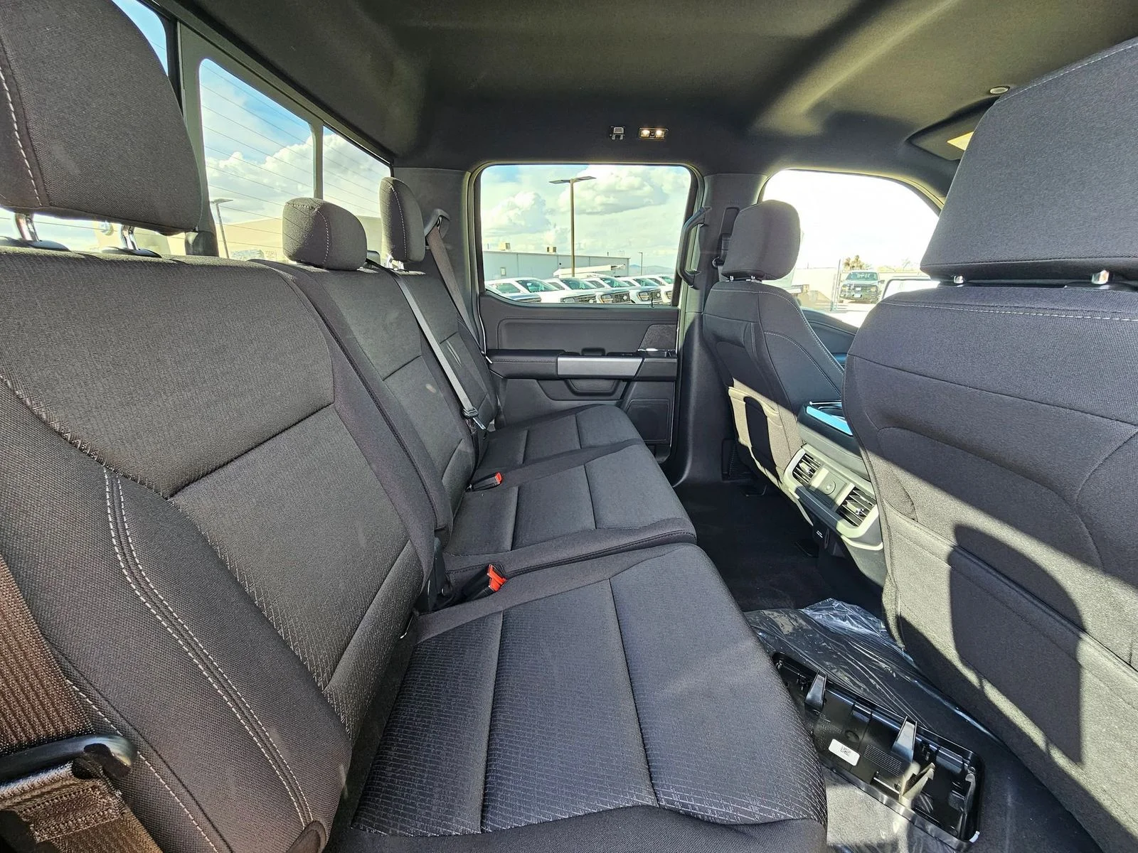 New 2026 Avalanche Ford XLT image 30