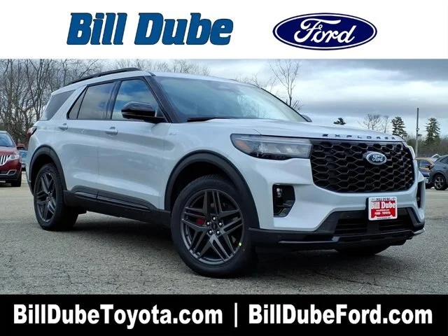 New 2026 Space White Metallic Ford ST-Line image 21