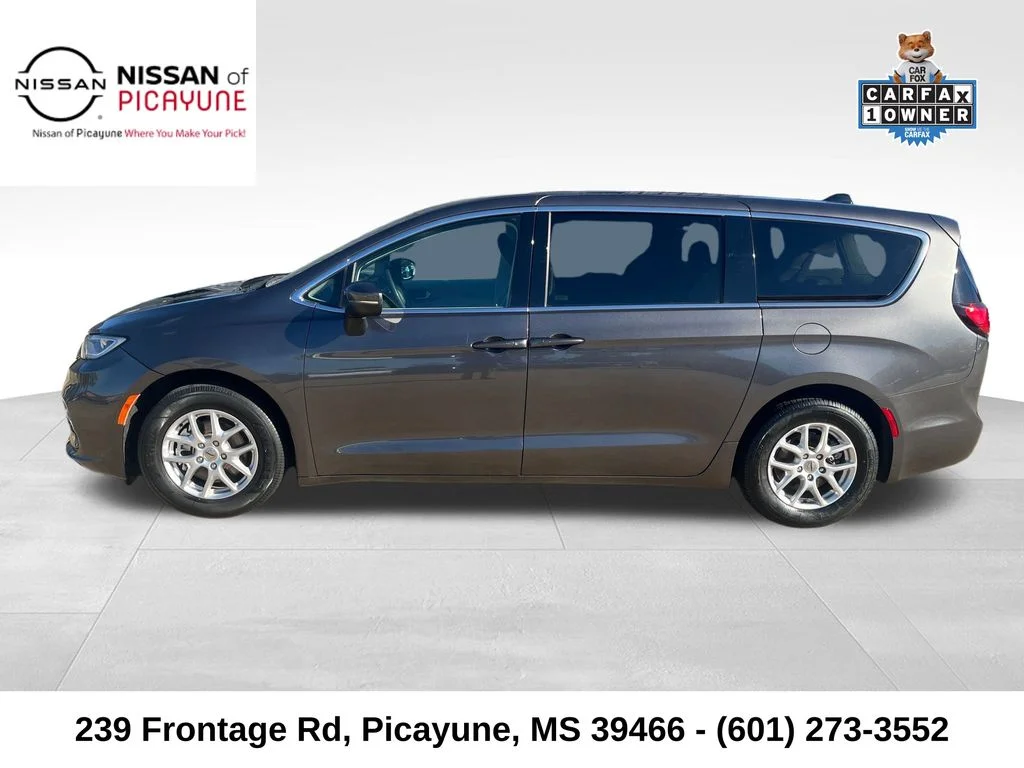 Used 2023 Chrysler Pacifica Touring L with VIN 2C4RC1BG6PR531038 for sale in Picayune, MS