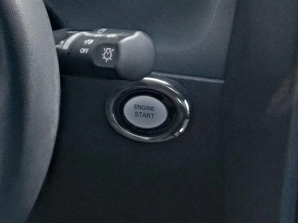 Used 2023 Super Black Nissan SL image 21