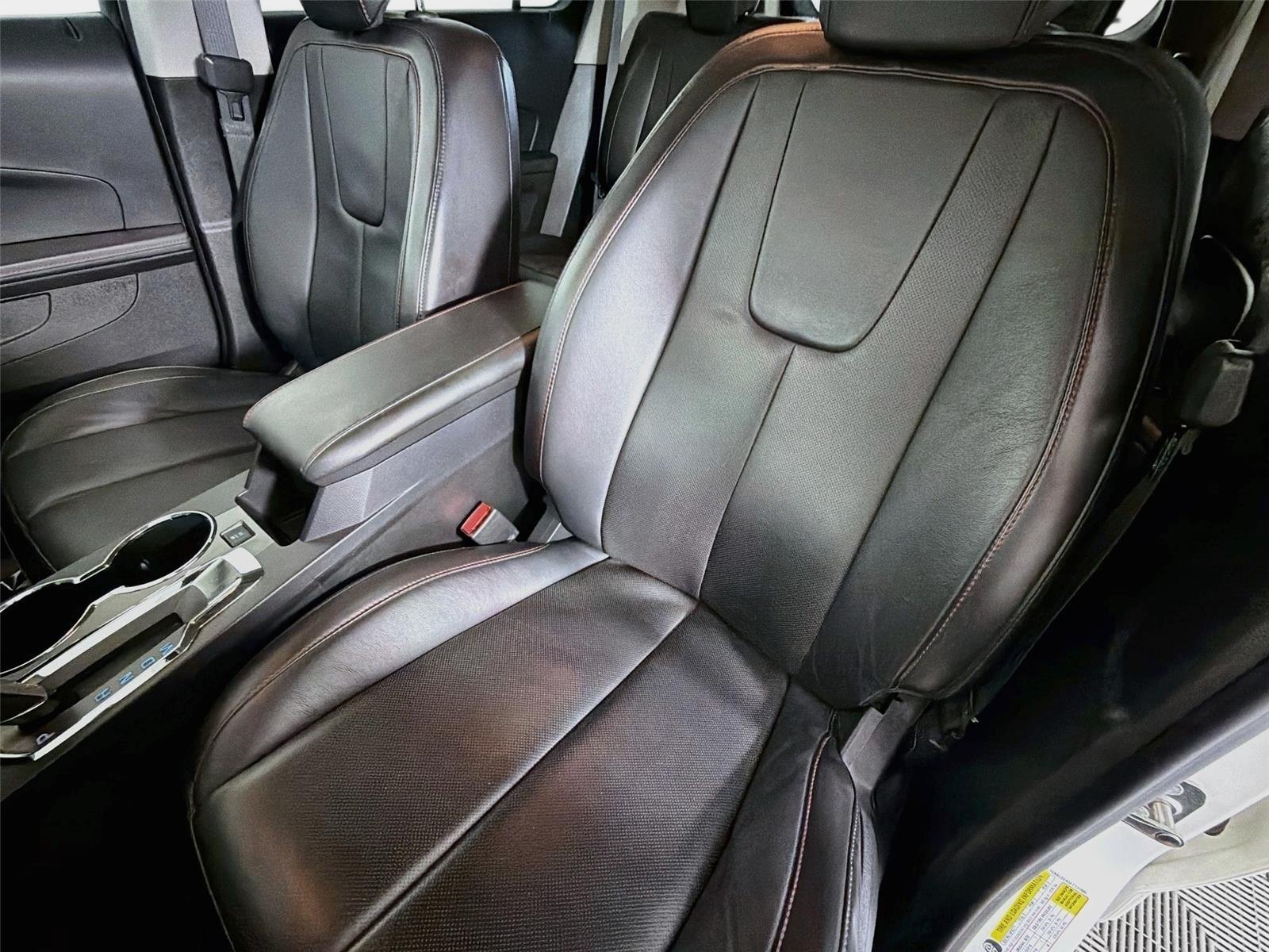Used 2015 White Diamond Pearl Chevrolet LTZ image 10