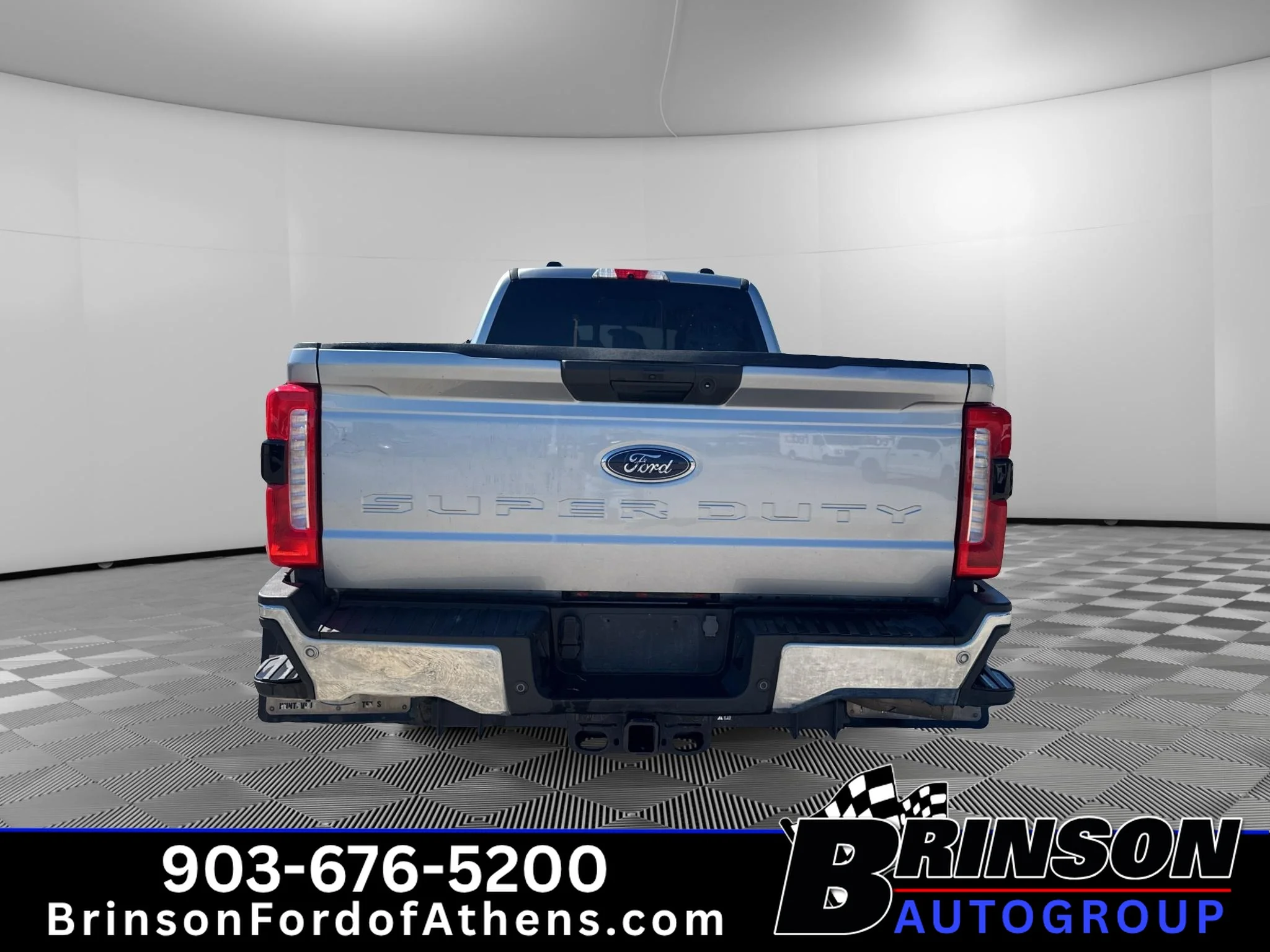 Used 2023 Iconic Silver Metallic Ford XL image 6