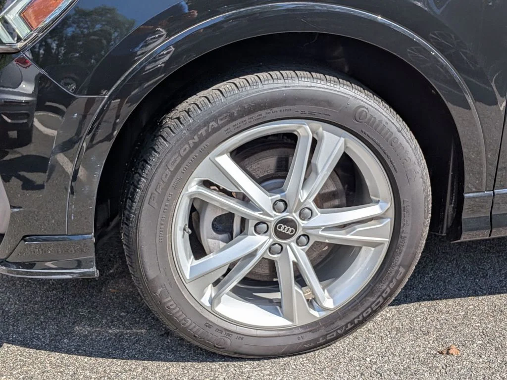Used 2023 Black Audi Premium Plus image 10