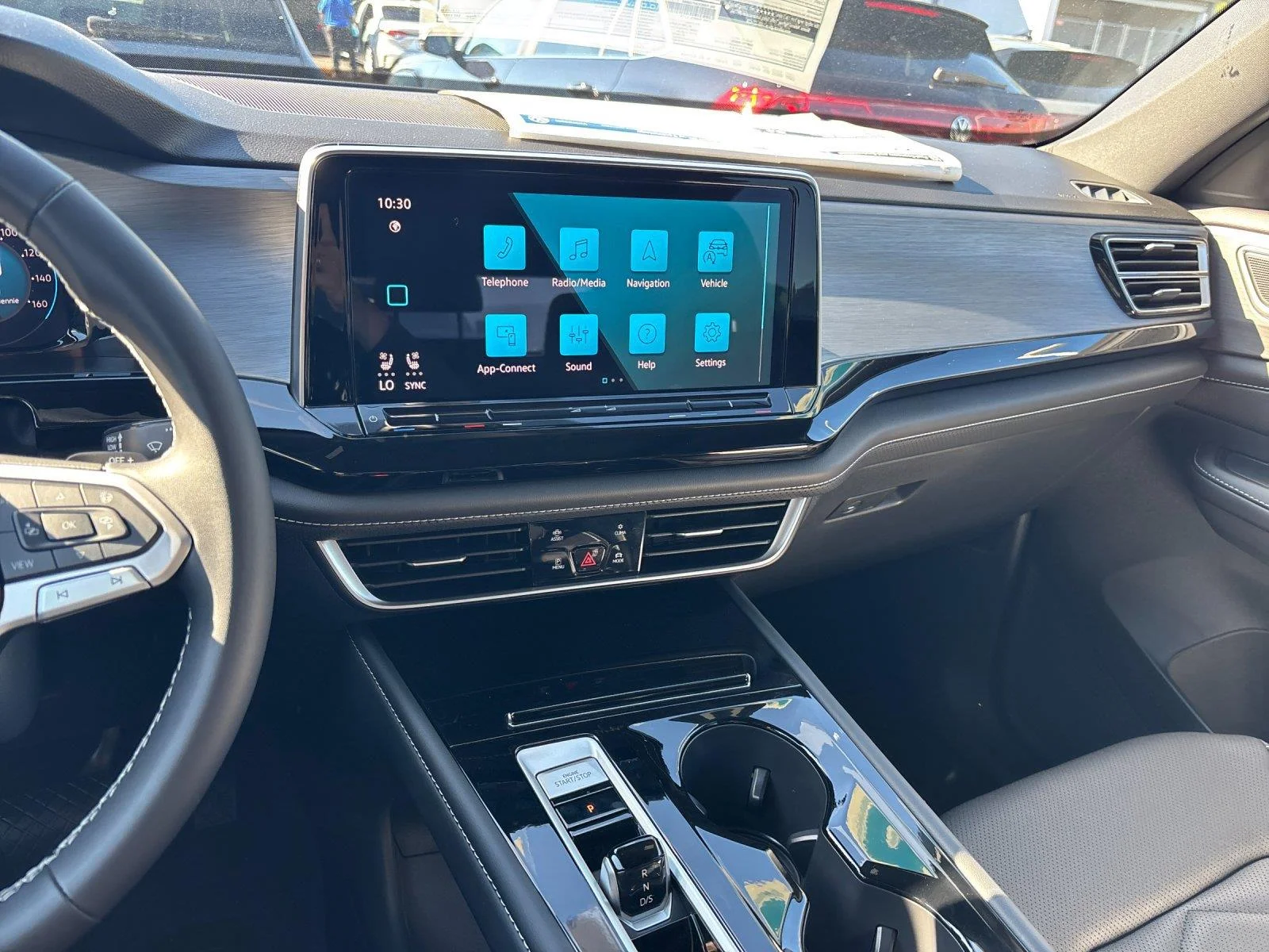 New 2026 Deep Black Pearl Volkswagen 2.0T SE w/Technology image 28