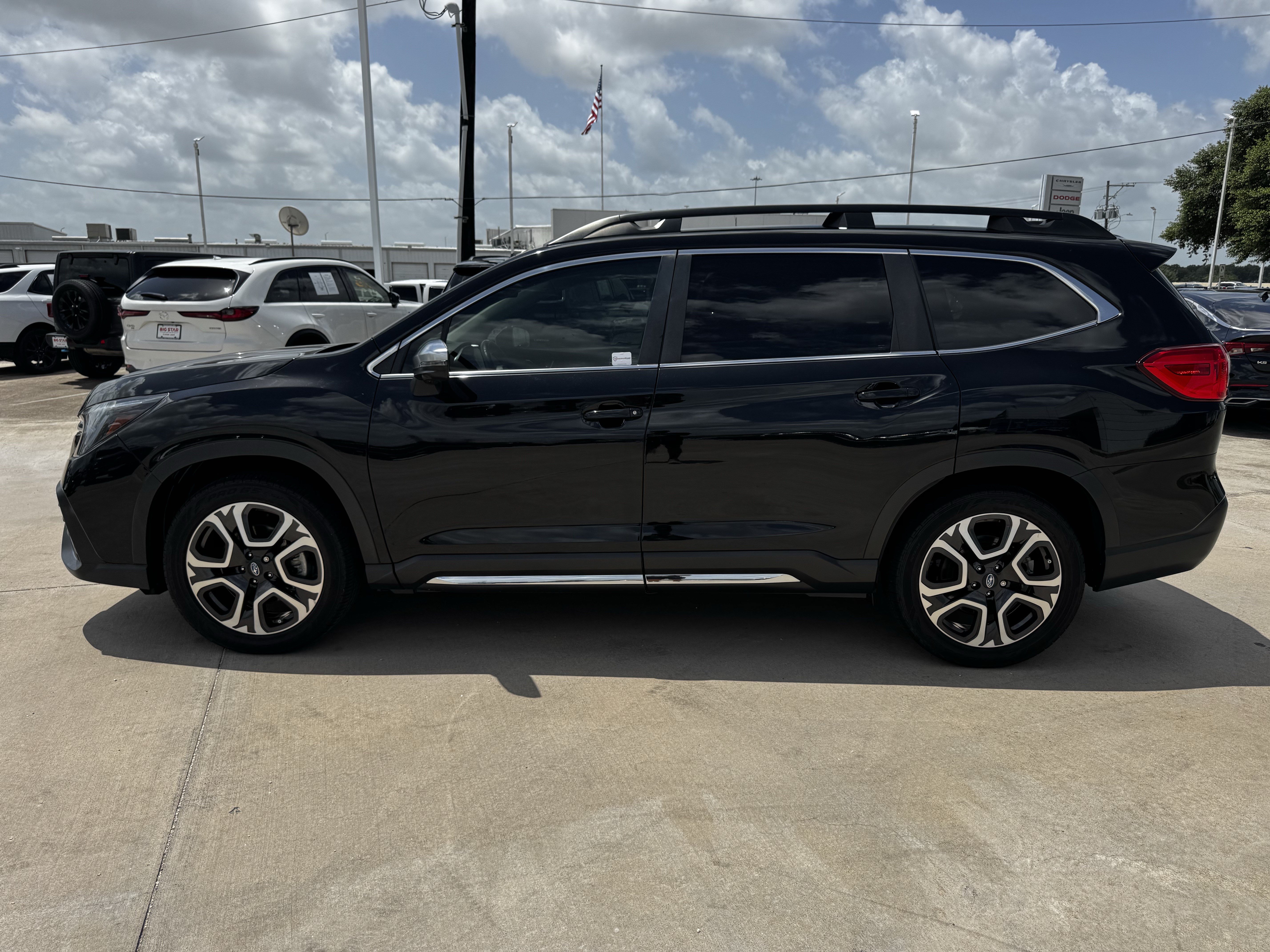 Used 2023 Crystal Black Silica Subaru  image 6
