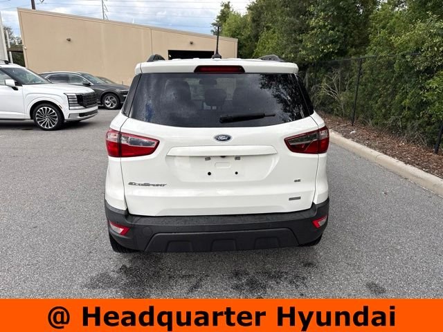 Used 2018 White Ford SE image 4