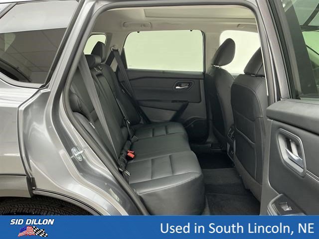Used 2025 Gun Metallic Nissan SV image 23