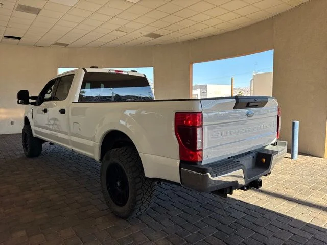 Used 2022 White Ford XLT image 2