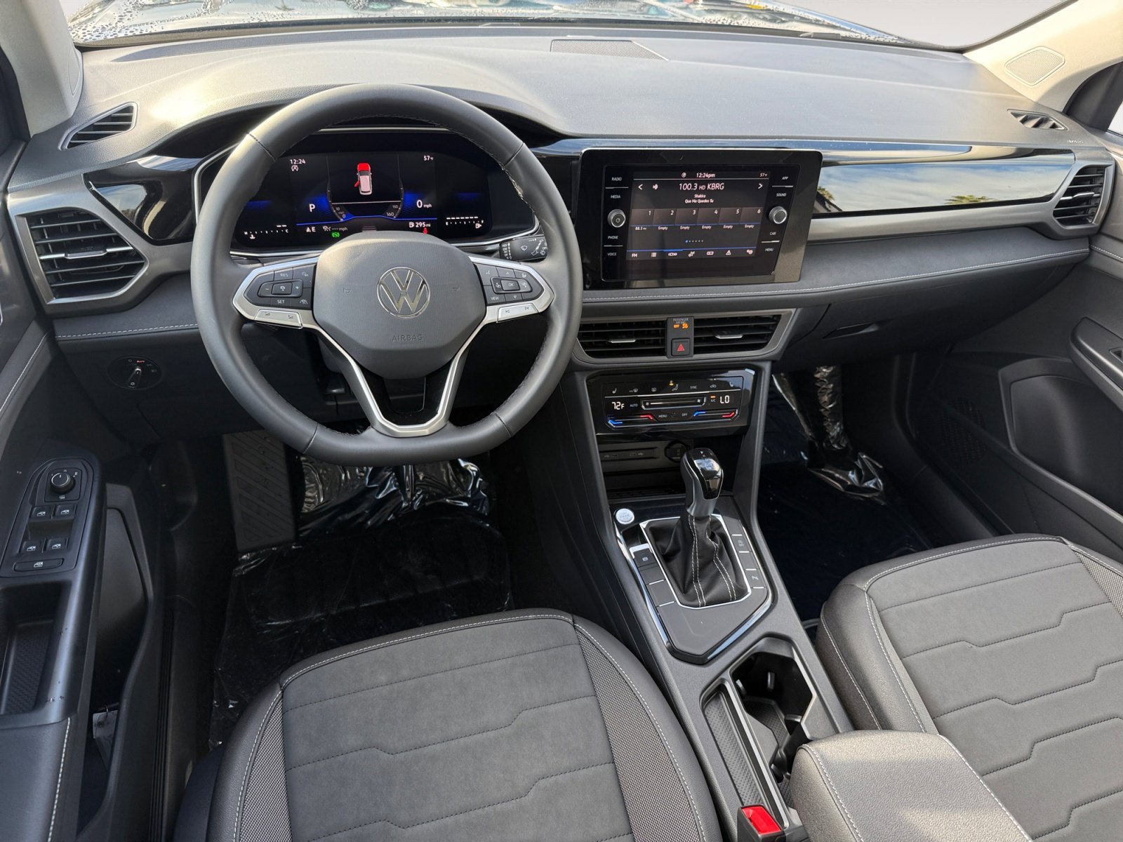New 2026 Black Pearl Volkswagen SE Black image 15