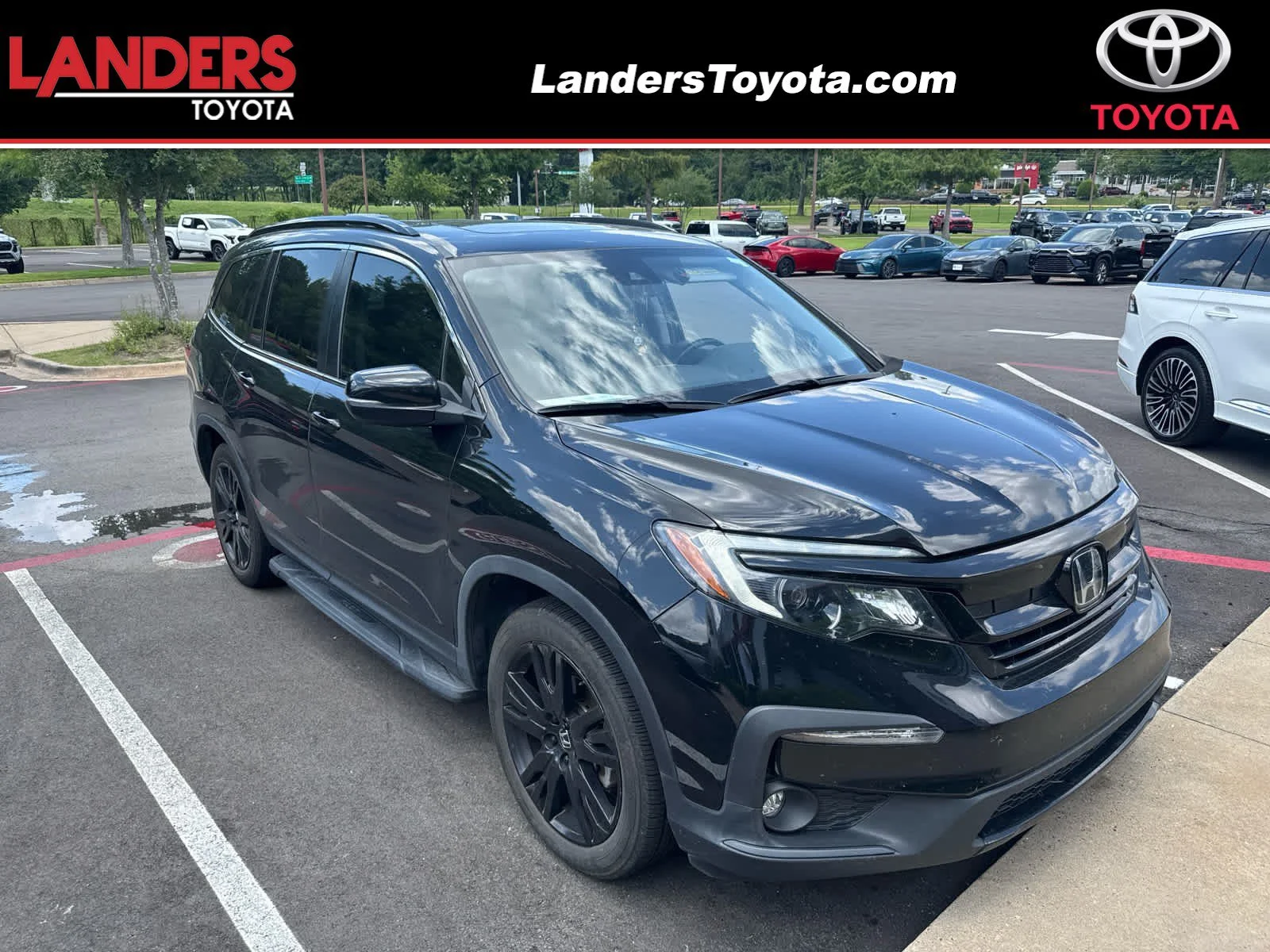 2022 Honda Pilot SE 2WD's photo