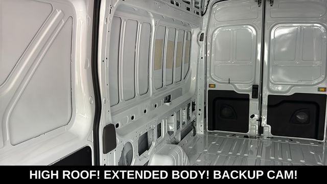 New 2026 Oxford White Ford Base image 24