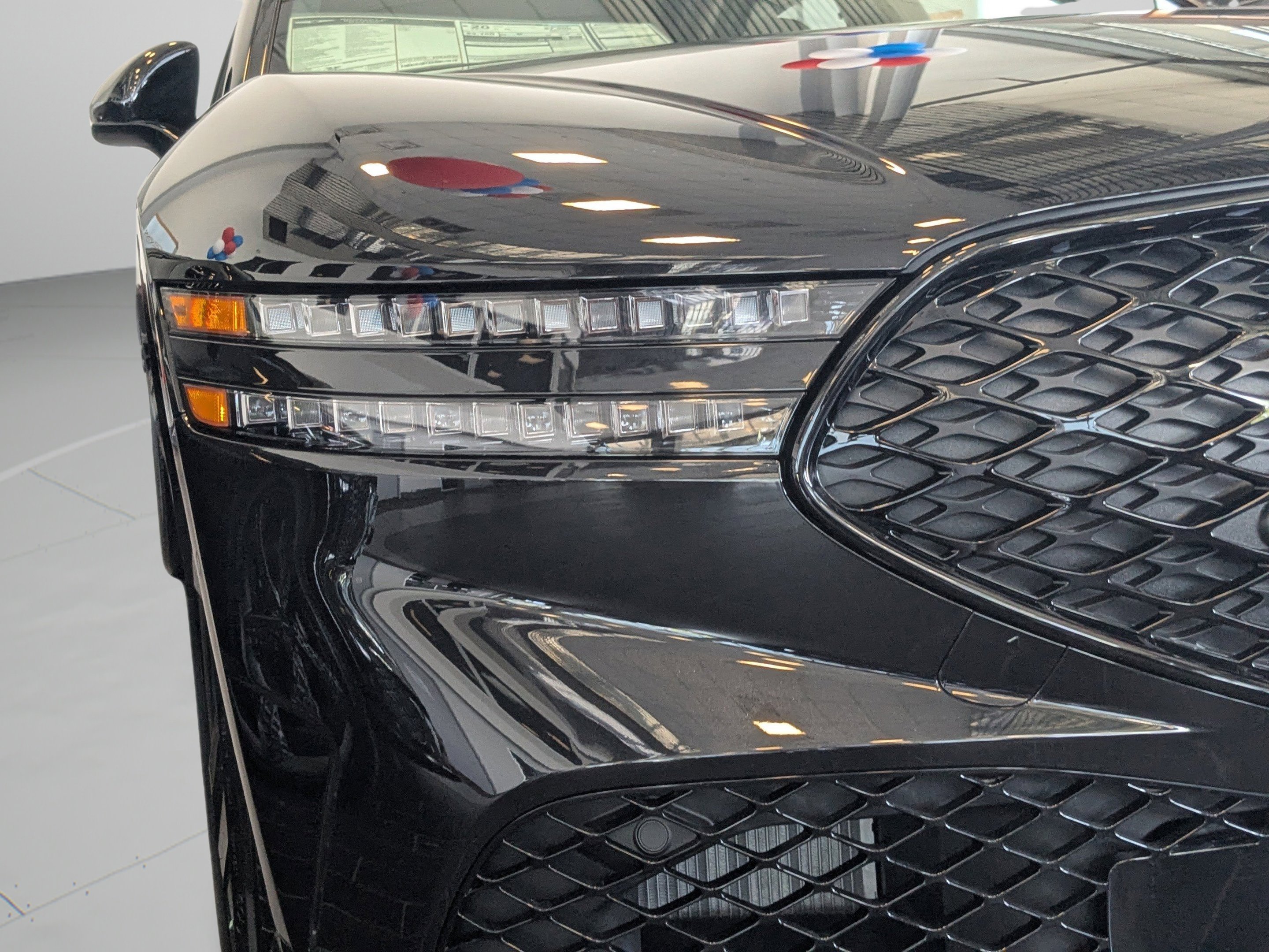 New 2026 Vik Black Genesis 3.5T E-SC MHEV PRESTIGE BLACK image 9