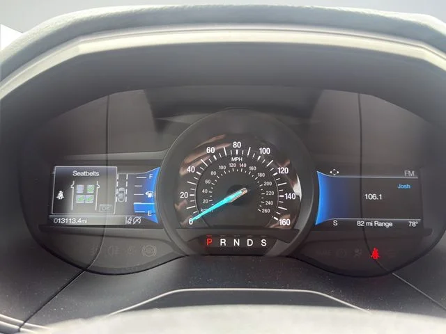 Used 2024 Blue Ford SEL image 12