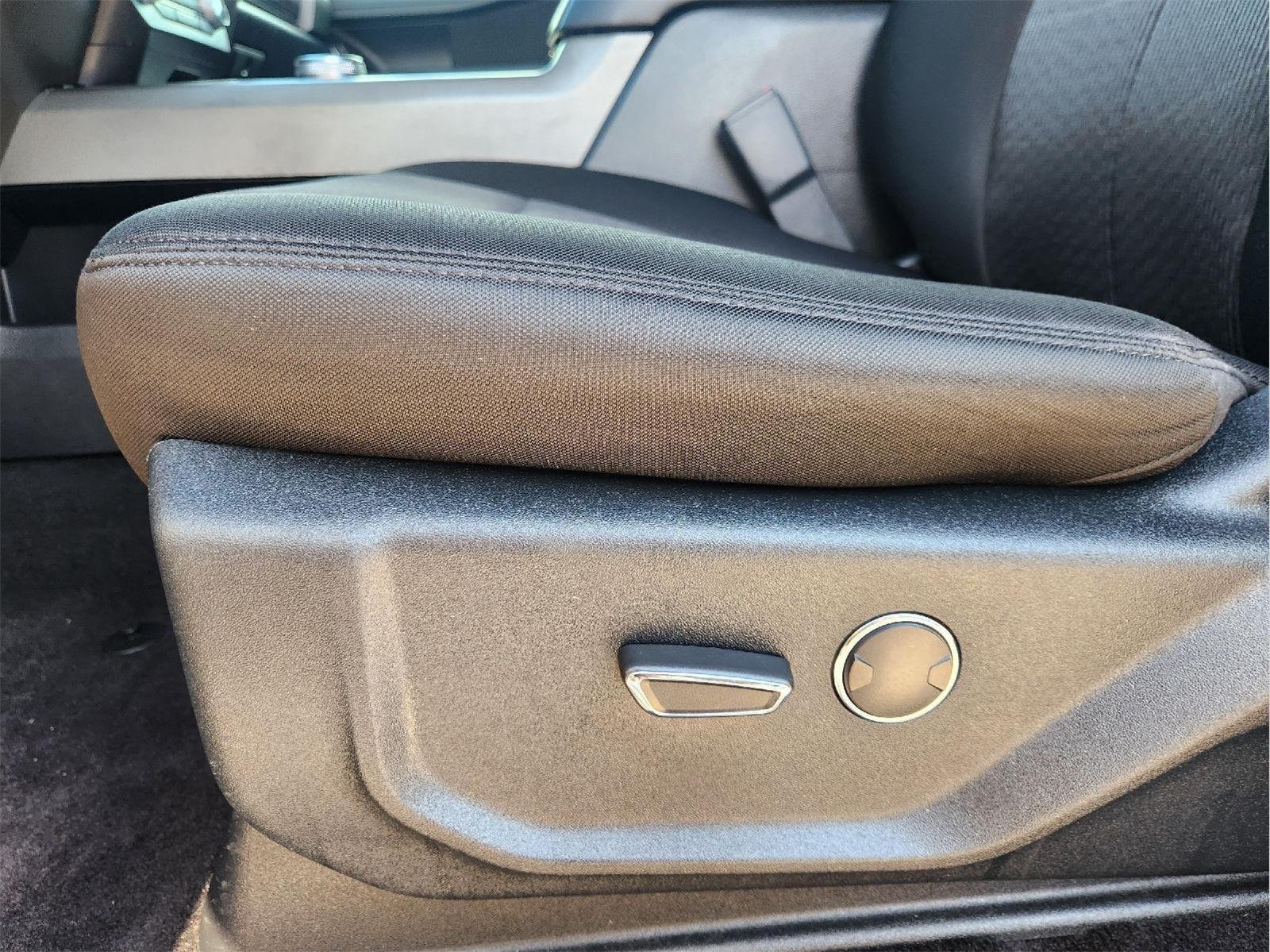 2019 Ford Expedition photo 24 of 34