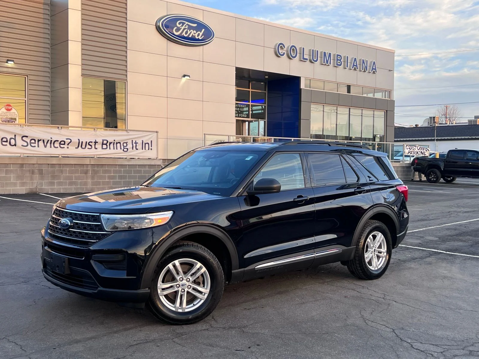 2023 Ford Explorer
