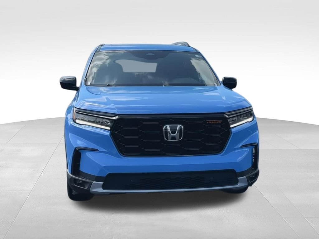 Used 2025 Blue Honda TrailSport image 3